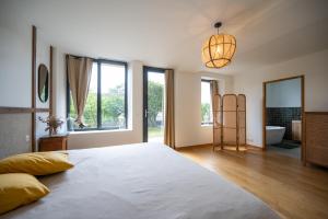 Villas Les GRANDS enfants - Villa a 1h15 de Paris, Piscine, Petanque & Salle de Jeux : photos des chambres