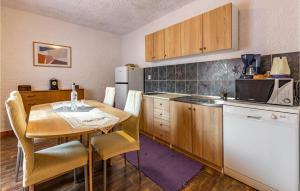 Awesome Apartment In Premantura
