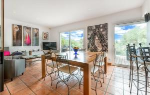 Amazing Home In Balaruc-Les-Bains