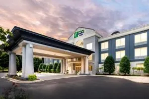 Holiday Inn Express & Suites Sylva / Dillsboro by IHG - 迪尔斯伯勒