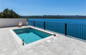 Pet Friendly Home In Klek With Kitchen