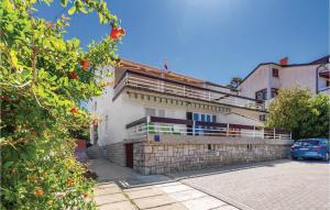 1 Bedroom Awesome Apartment In Banjol 