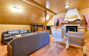 Lovely Home In Dreznica With Sauna