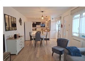 Appartements Gite cote Jardin : photos des chambres