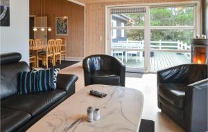 Holiday Home Henne With A Fireplace 08