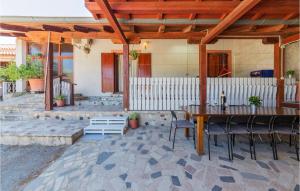 Stunning Apartment In Pula With Wifi