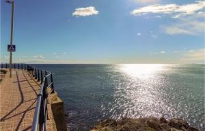 Beautiful Apartment In Oropesa Del Mar