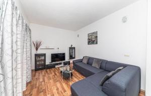 Lovely Apartment In Blizna Donja