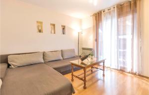 Two-Bedroom Apartment In Fazana