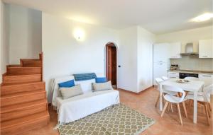 2 Bedroom Nice Home In San Saturnino-Moneglia