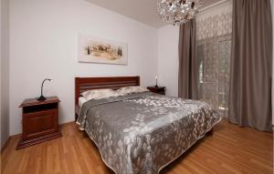 3 Bedroom Awesome Apartment In Pula 