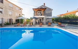 Gorgeous Home In Zadar With Wifi