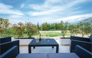 One-Bedroom Apartment In Cavtat