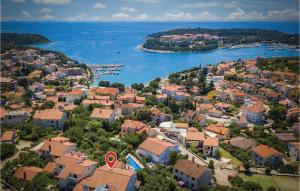3 Bedroom Awesome Apartment In Pula 