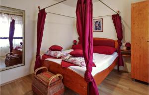 Two-Bedroom Holiday Home In Pula