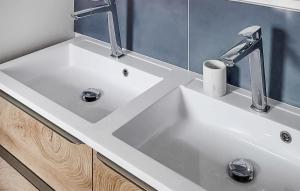 Maisons de vacances Stunning Home In Barbatre : Maison de Vacances 5 Chambres