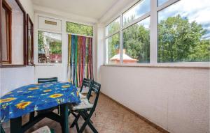 Pet Friendly Home In Breze With Wifi