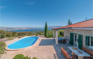 Beautiful Home In Praznica