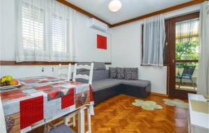 Apartment Split 1 Floor