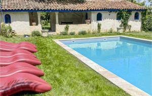 Maisons de vacances Lovely Home In Pech-Luna With Wifi : photos des chambres