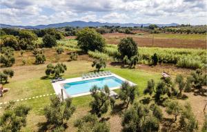 6 Bedroom Beautiful Home In Bibbona