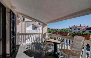 Nice Apartment In Pula With Kitchen