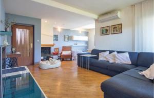 Cozy Apartment In Pula With Wifi