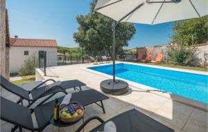 3 Bedroom Lovely Home In Sorici