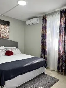 Norms Near US Embassy - Saint Michael