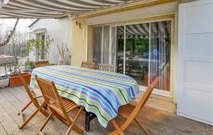 1 Bedroom Awesome Home In Saint-Denis - 圣维克托德马尔卡普