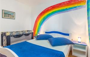 3 Bedroom Pet Friendly Apartment In Viskovo 