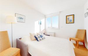 2 Bedroom Awesome Apartment In Royan