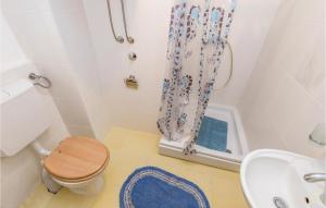 1 Bedroom Nice Apartment In Senj 