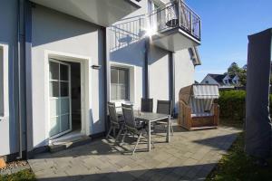 moderne Ferienwohnung mit eigener Terrasse - Haus Inselwind FeWo MEERstille