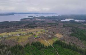 1 Bedroom Awesome Home In Stockaryd