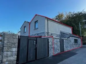 The Cook House - 2 Bath Lane - Widows Row