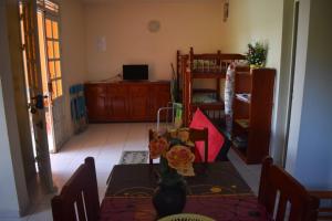 Bas de villa meublé a 5 minutes de la plage - Ubytování bez kategorie ve městě Sainte-Anne