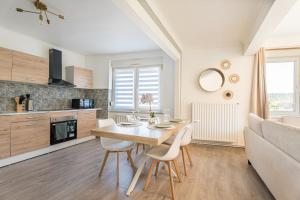 Appartements Le Marie 115m - Spacieux 3ch- - 2 sdb - Balcon : photos des chambres