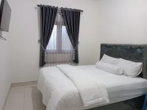 Arfa homestay - Kalikajar
