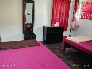 VAISHNAVI VILLA-Family Homestay-2km from bus stand-WiFi