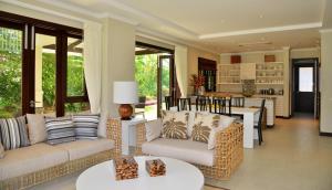 Eden Island Luxury Accommodation