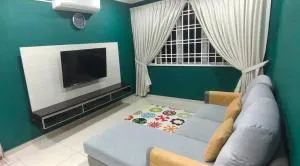 Sri Putra Homestay - Malay Only - Kampong Rantau Panjang
