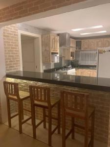 Espetacular Casa no canal da marina em Búzios