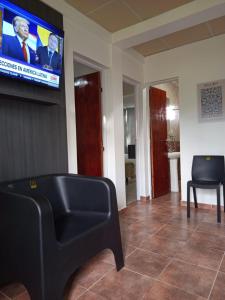 LC-deptos- Cochera cubierta, Parrilla, Wifi