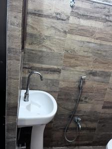 Urban green Studio Apartment