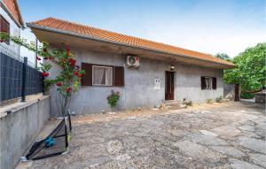 Nice Home In Pridraga With Wifi