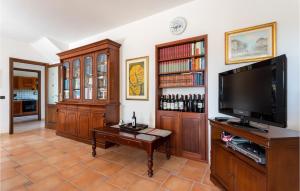 Stunning Home In Bosa img20