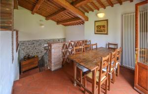 Lovely Home In Arezzo With Wifi