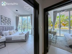 Unforgettable View & Experience Over Dubai Canal