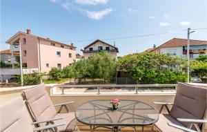 Lovely Apartment In Zadar With Wifi